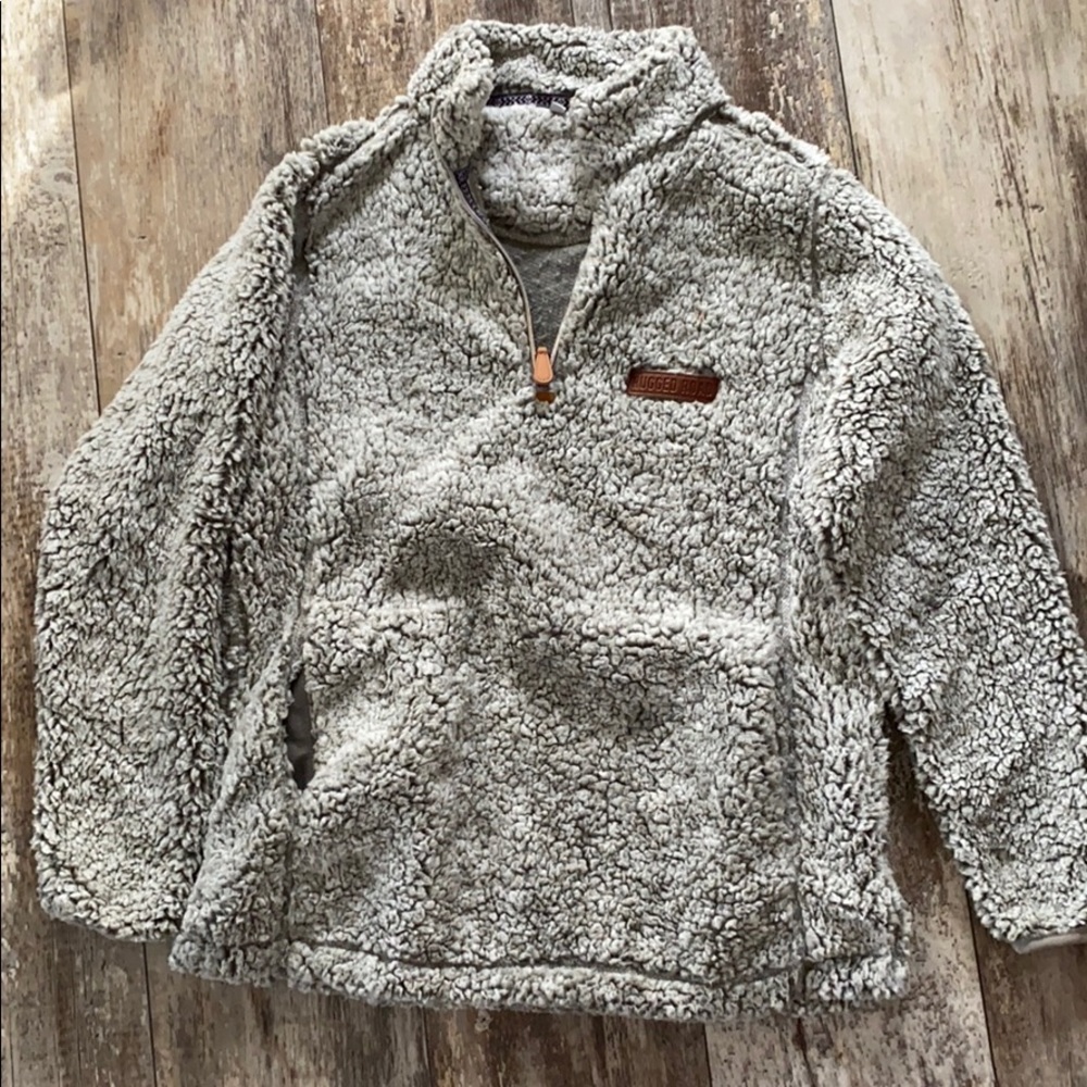 Rugged road Sherpa pull over